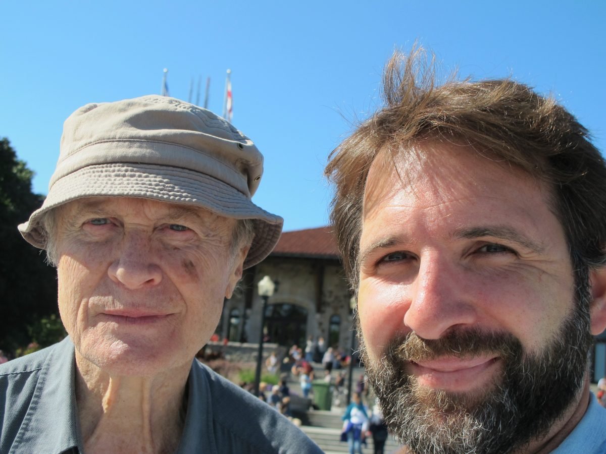 Malcolm Goldstein and Diego Kohn outdoors in Montreal